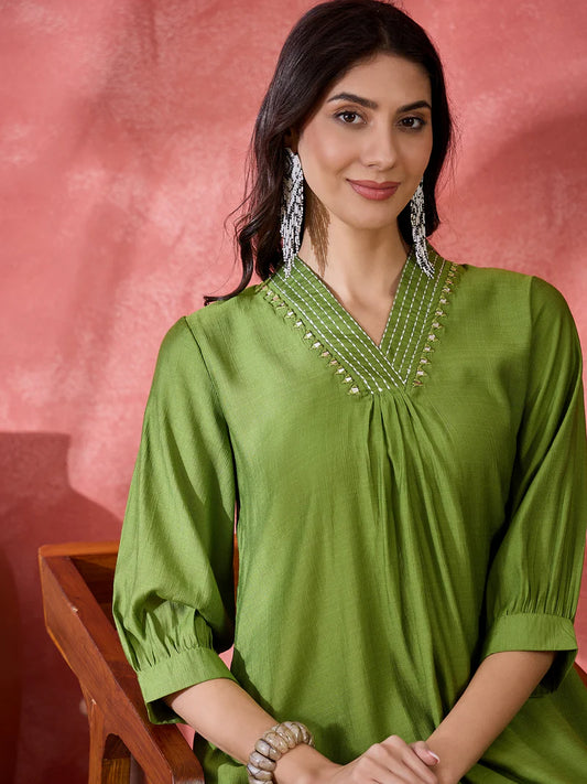 Floral Embroidered Straight Kurta With Palazzo Kurta Set