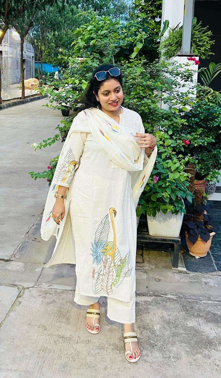 Offwhite - Cotton Suit. Perfect for all Occasion